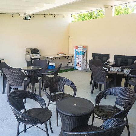 오란제스타트 Pavia'S Centerpoint Oasis 아파트 외부 사진